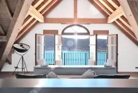 Stunning Domain Luxury Villas Breathtaking Lake View